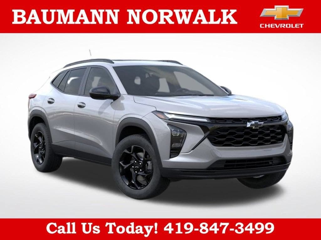 2026 Chevrolet Trax LT — photo 1 of 48