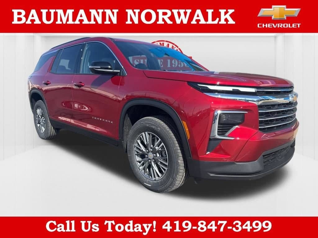 2026 Chevrolet Traverse FWD LT — photo 1 of 63