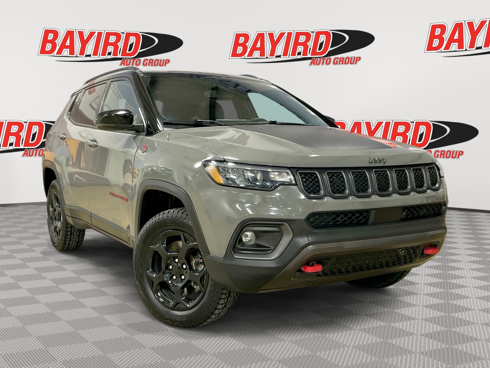2024 Jeep Compass Trailhawk — photo 1 of 34