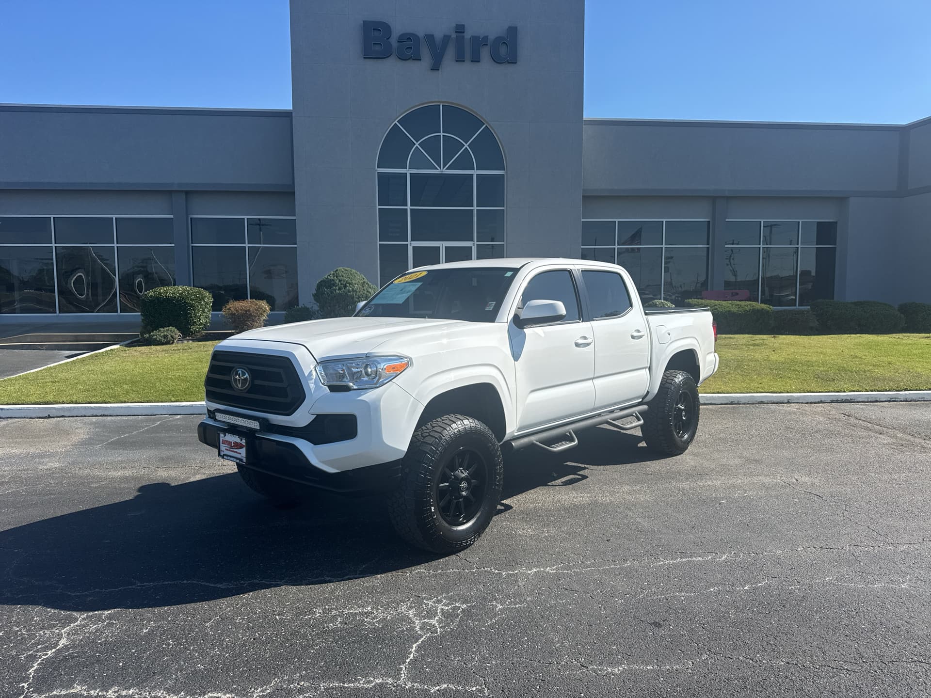 2021 Toyota Tacoma 2WD SR — photo 1 of 26