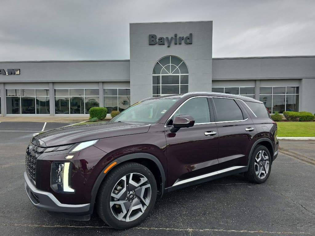 2024 Hyundai Palisade Limited — photo 1 of 40