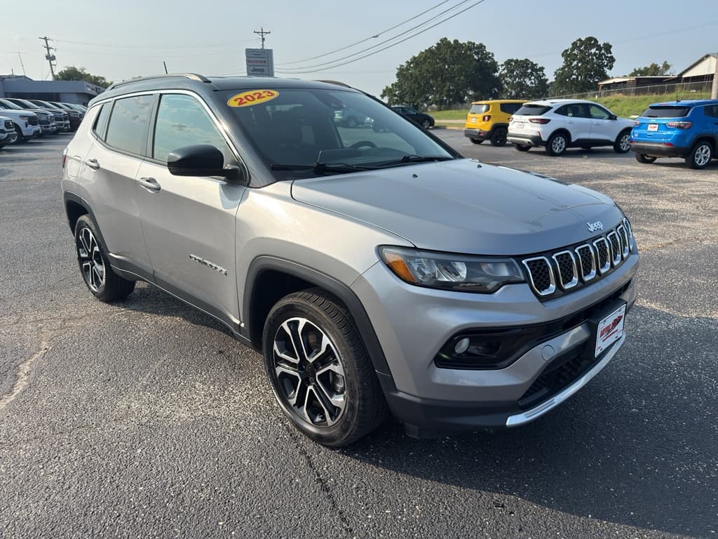 2023 Jeep Compass Limited — photo 1 of 29