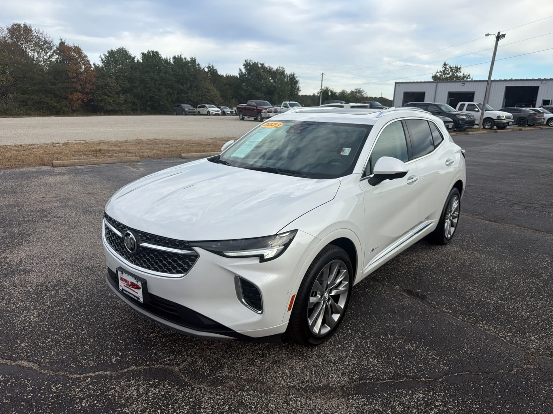 2023 Buick Envision Avenir — photo 1 of 18