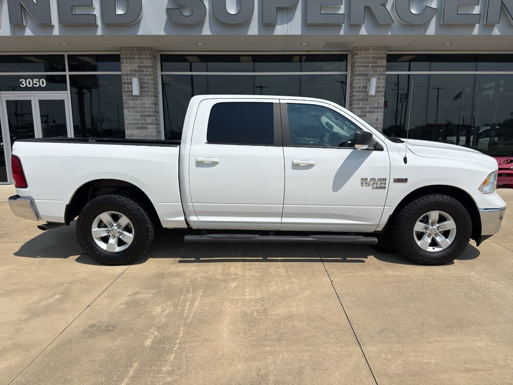 2021 RAM 1500 Classic SLT — photo 1 of 22