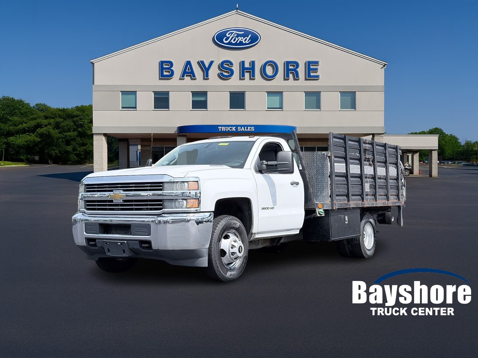 2015 Base — photo 1 of 7
