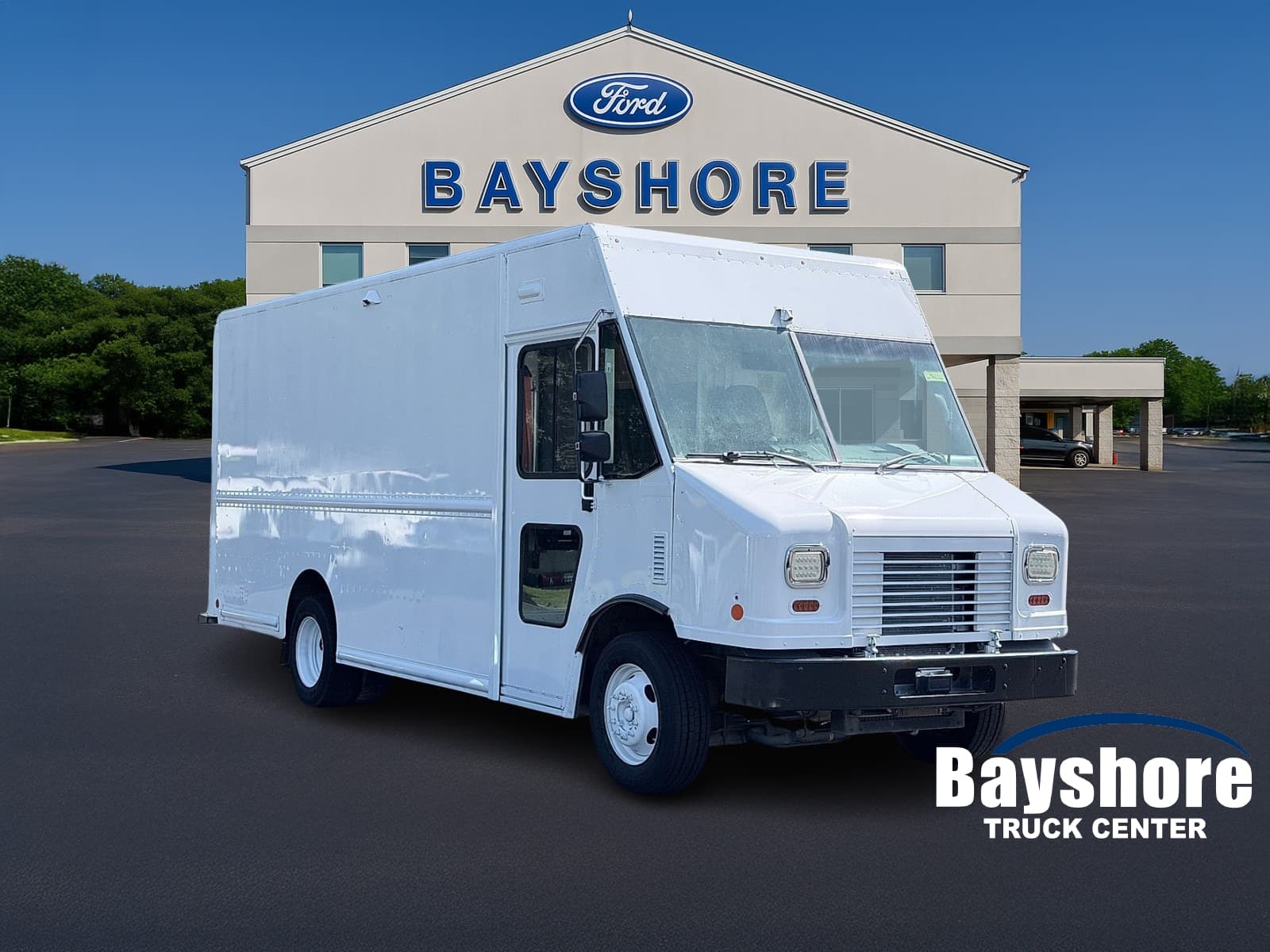 2020 Ford F-59 Commercial Stripped Chassis Base — photo 1 of 14