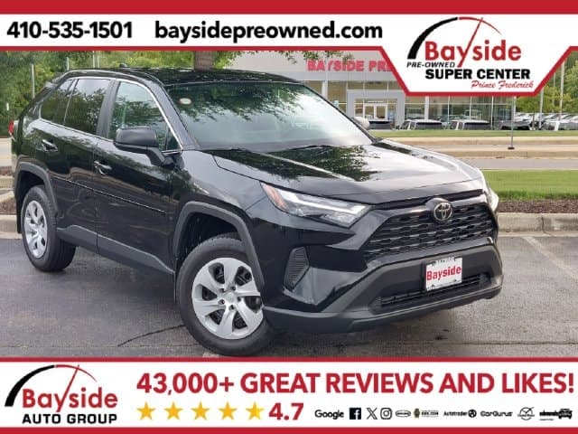 2025 Toyota RAV4 LE — photo 1 of 35