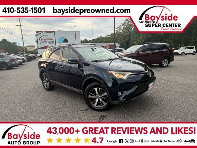 2018 Toyota RAV4 XLE — photo 1 of 38