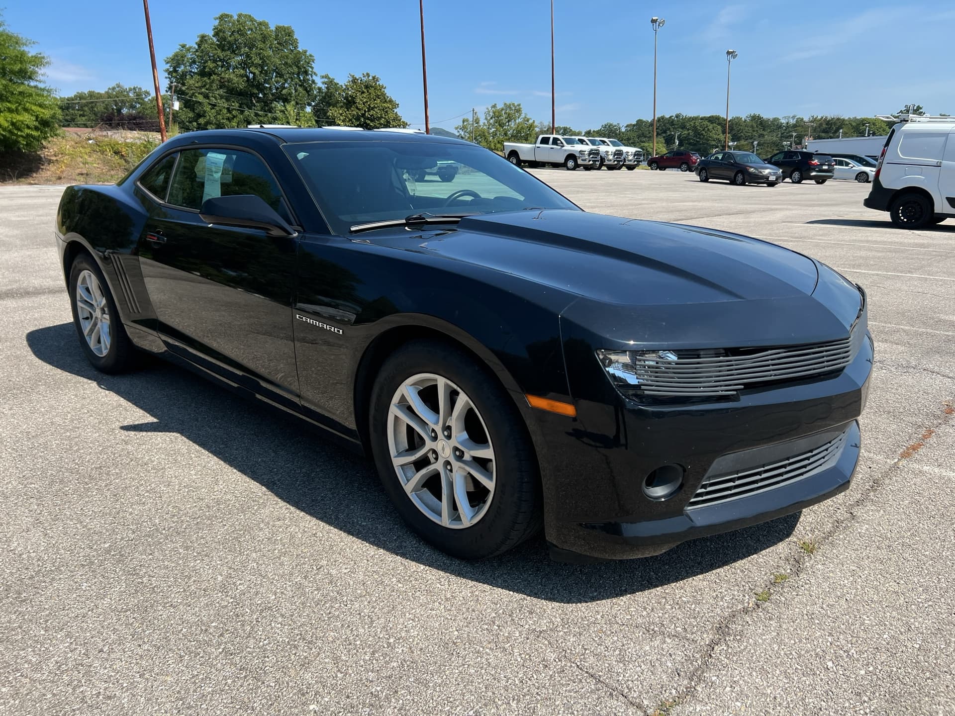 2015 Chevrolet Camaro LT — photo 1 of 13
