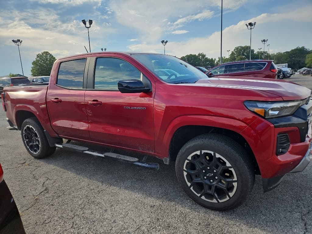 2026 Chevrolet Colorado 4WD Z71 — photo 1 of 11
