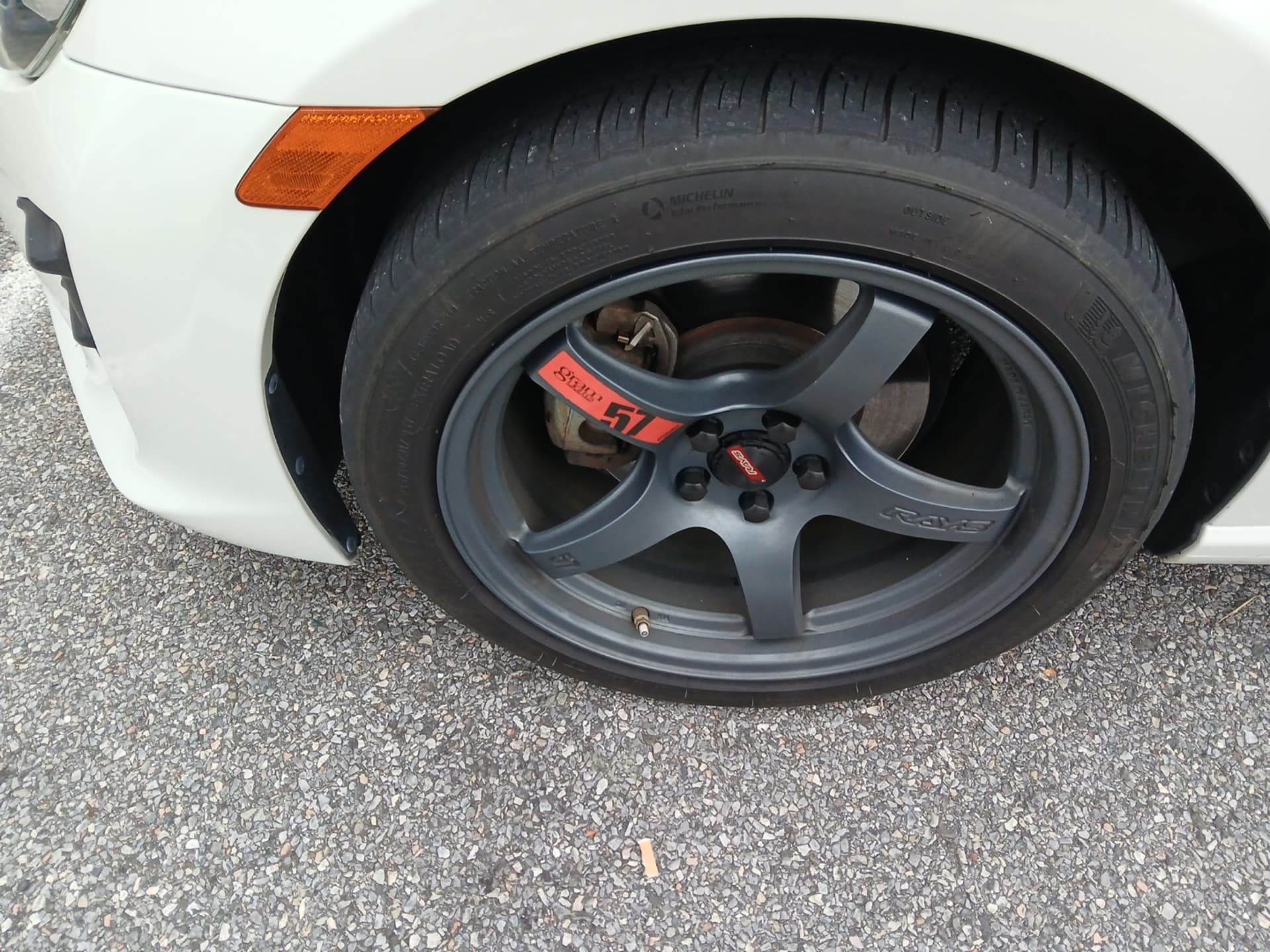 2017 Toyota 86 Base — photo 1 of 4