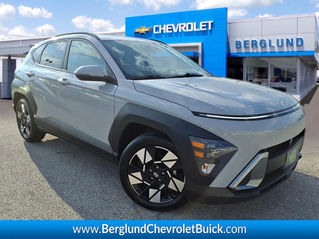 2024 Hyundai Kona SEL — photo 1 of 34