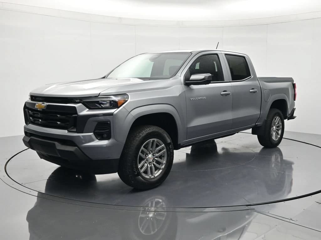 2026 Chevrolet Colorado 2WD LT — photo 1 of 50