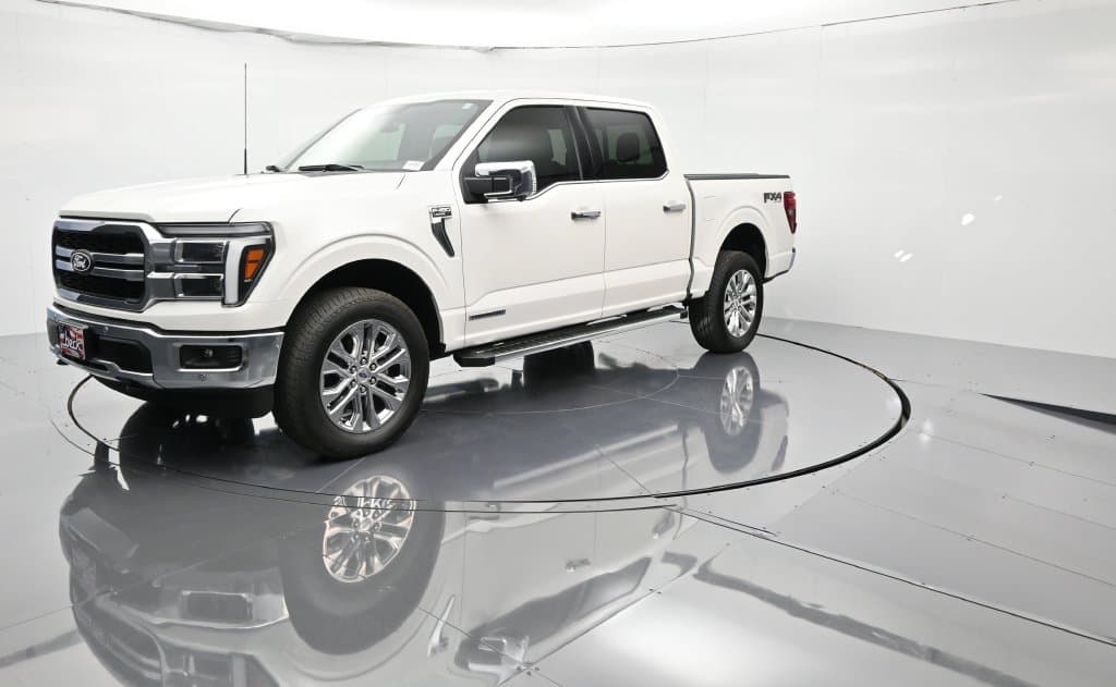 2025 Ford F-150 LARIAT — photo 1 of 55