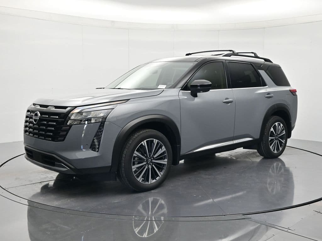 2026 Nissan Pathfinder Platinum — photo 1 of 51