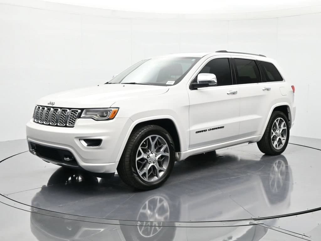 2020 Jeep Grand Cherokee Overland — photo 1 of 49