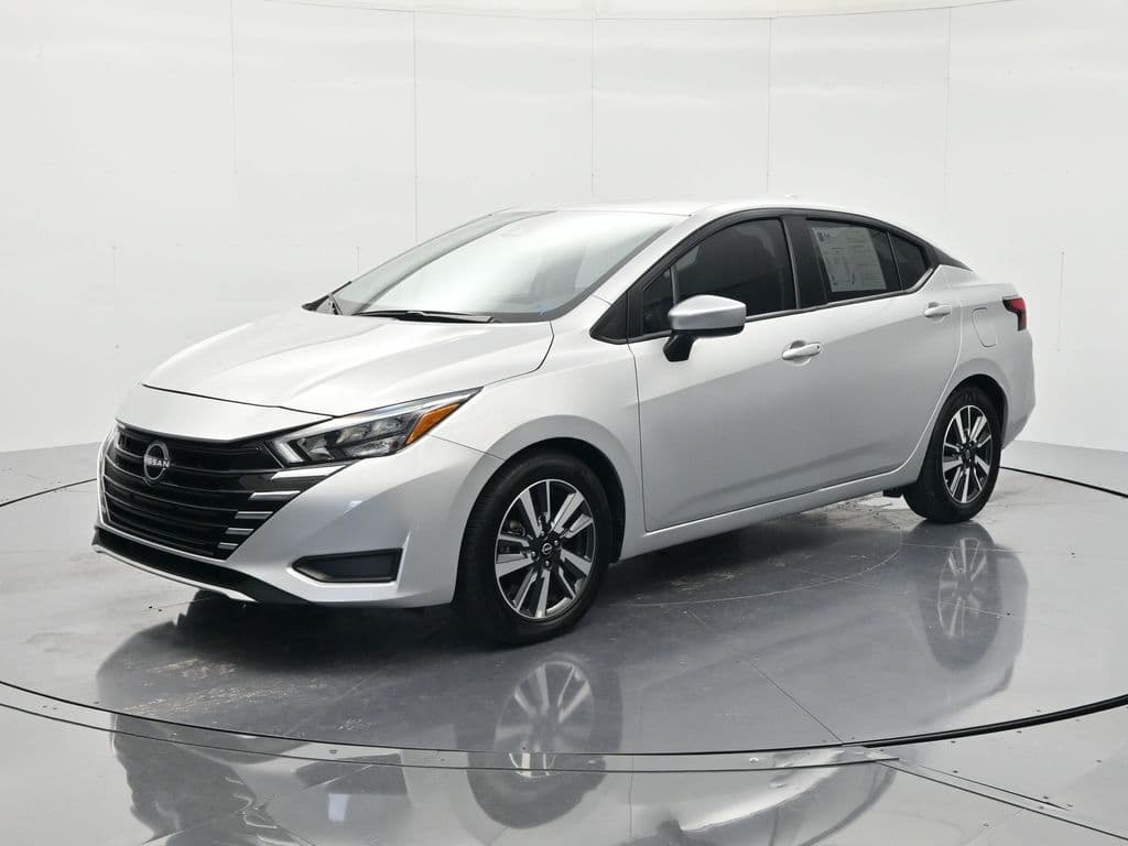 2025 Nissan Versa SV — photo 1 of 49