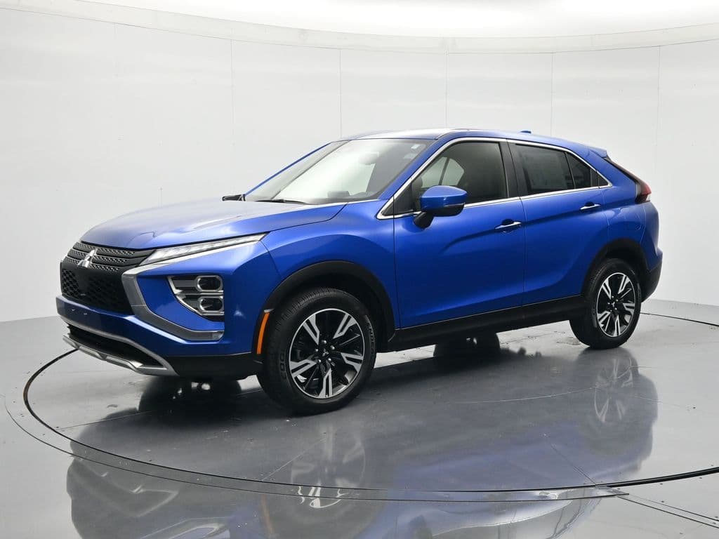 2024 Mitsubishi Eclipse Cross SE — photo 1 of 50