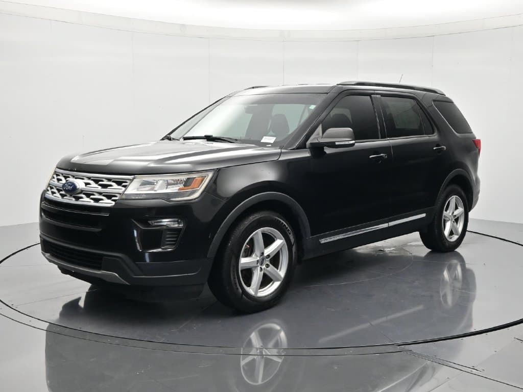 2019 Ford Explorer XLT — photo 1 of 51