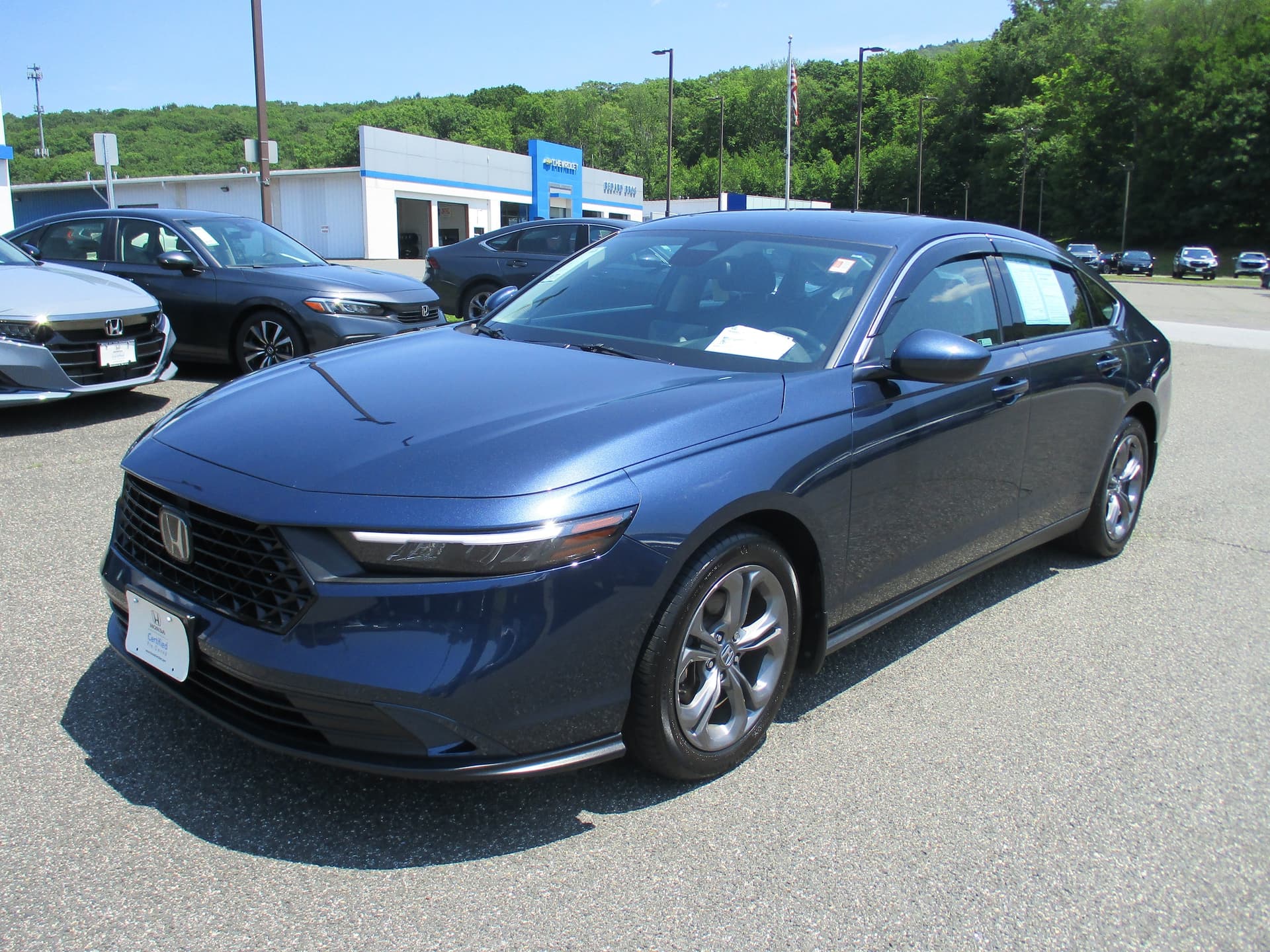 2023 Honda Accord Sedan EX — photo 1 of 16