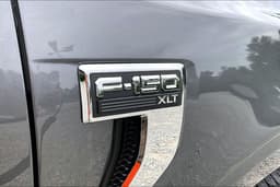Extra Photo