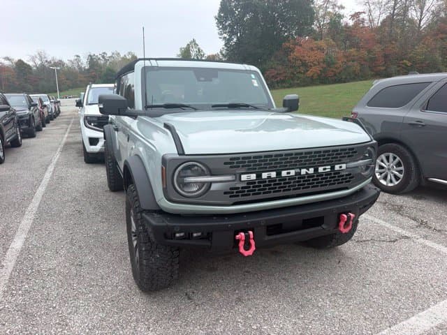 2024 Ford Bronco Badlands — photo 1 of 11