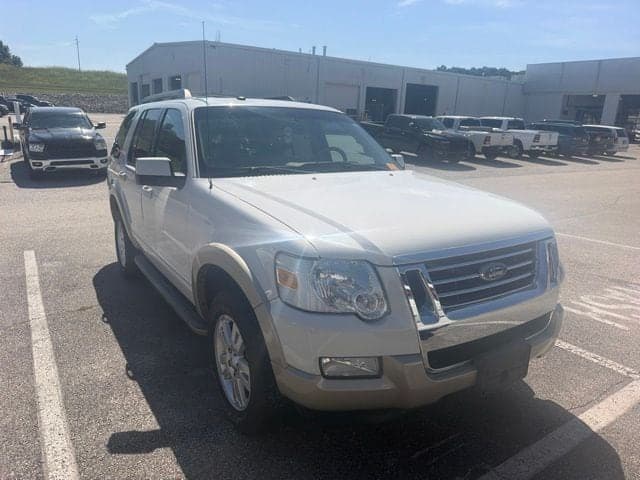 2010 Ford Explorer Eddie Bauer — photo 1 of 11