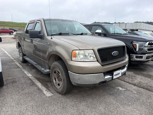 2005 Ford F-150 XLT — photo 1 of 11