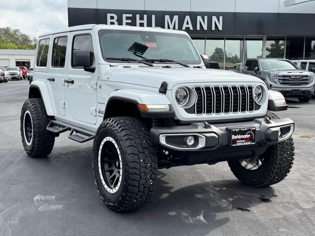 2024 Jeep Wrangler Sahara — photo 1 of 28