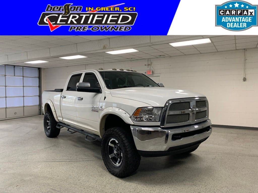 2017 RAM 2500 Tradesman — photo 1 of 9