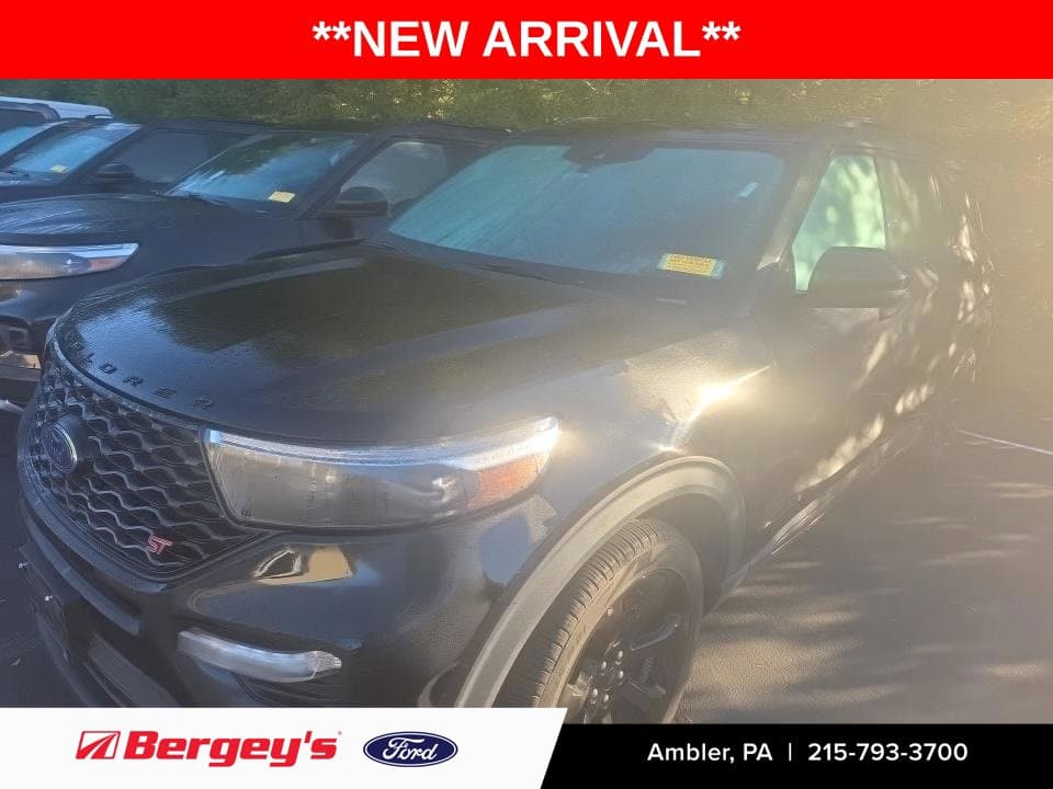 2023 Ford Explorer ST — photo 1 of 8