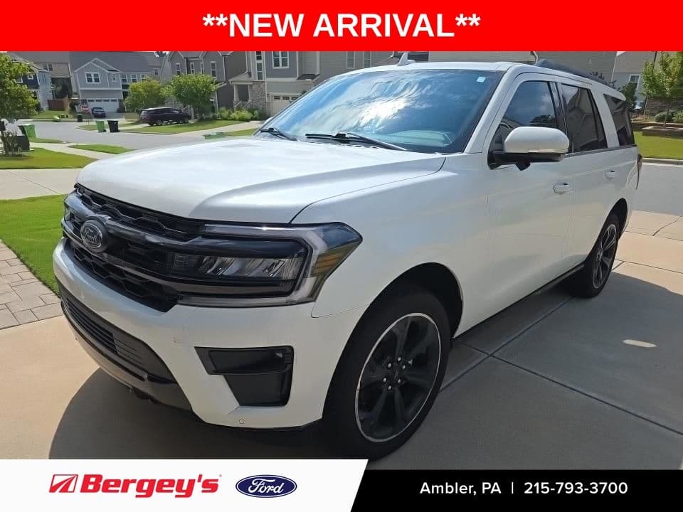 2023 Ford Expedition Limited — photo 1 of 14