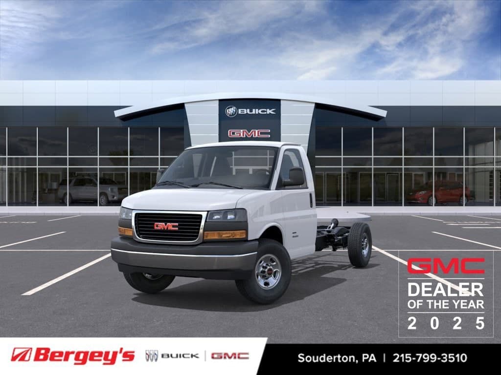 2026 GMC Savana Commercial Cutaway Base — photo 1 of 56