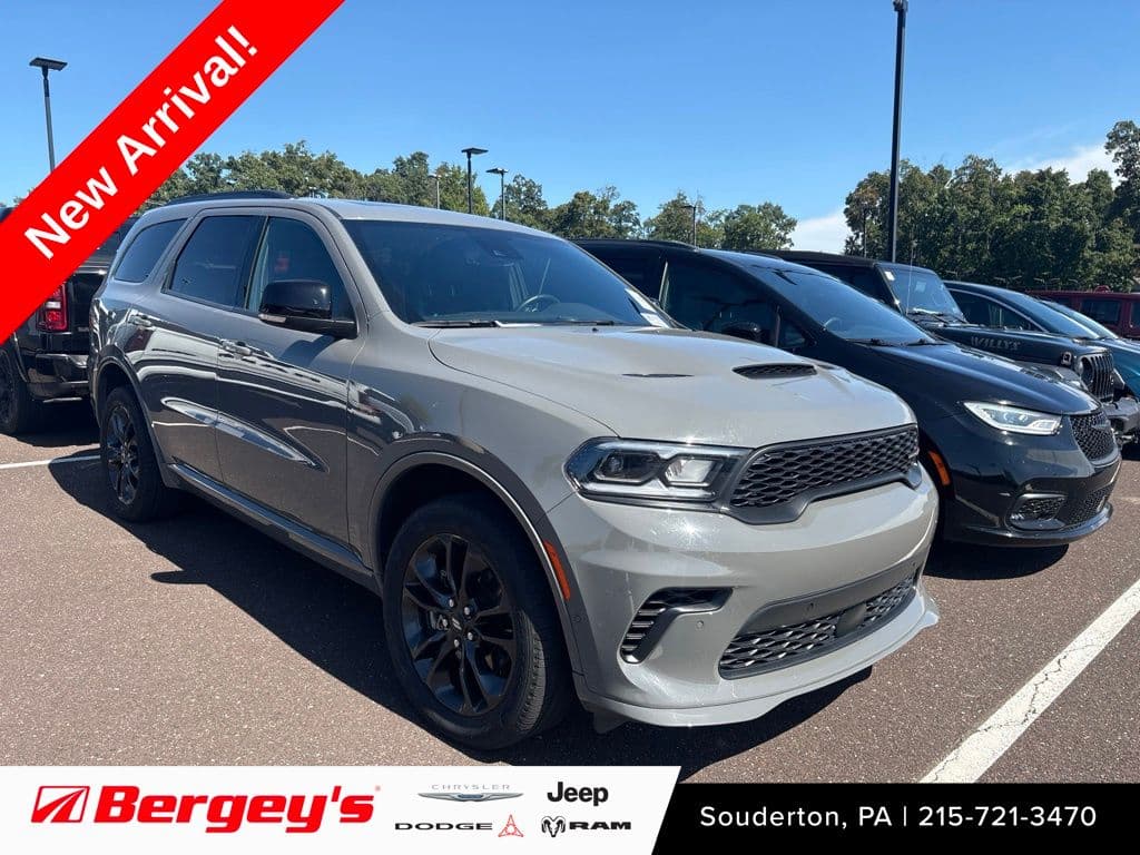 2025 Dodge Durango GT Plus — photo 1 of 11