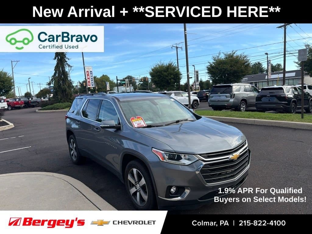 2019 Chevrolet Traverse LT Leather — photo 1 of 11
