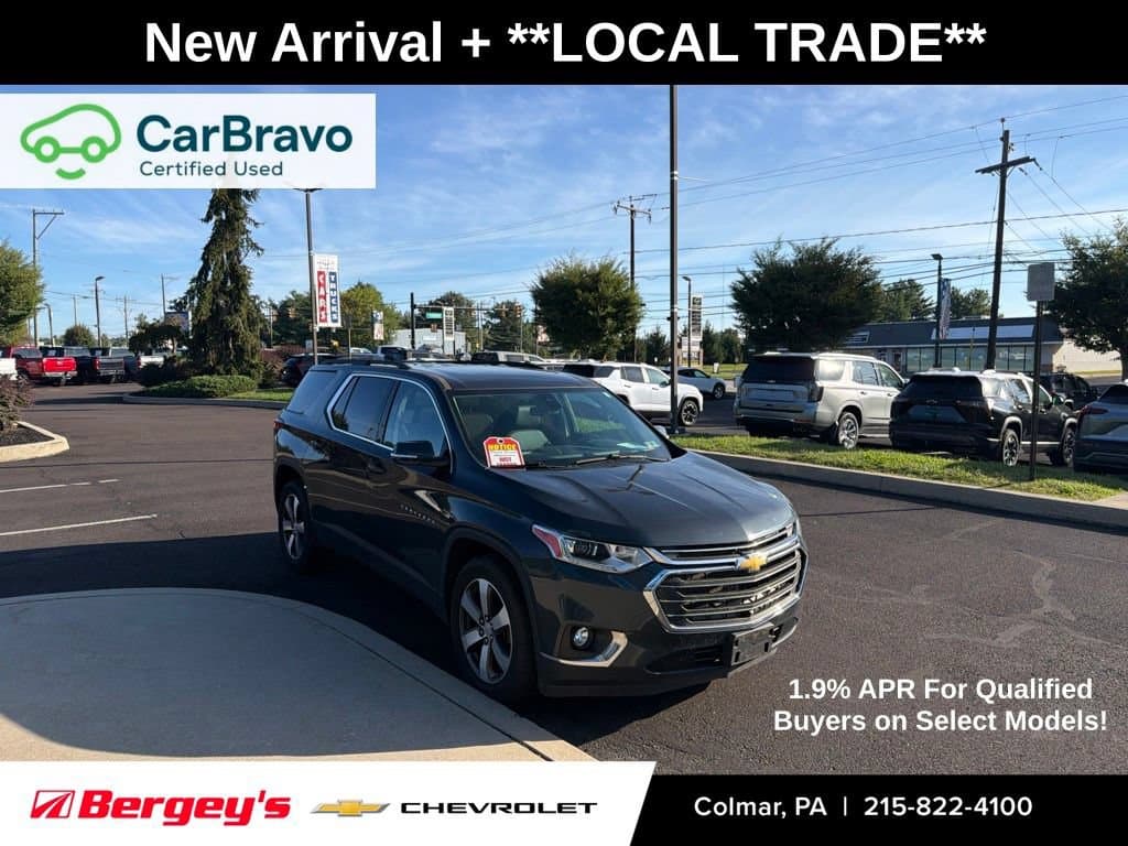 2020 Chevrolet Traverse LT Leather — photo 1 of 15