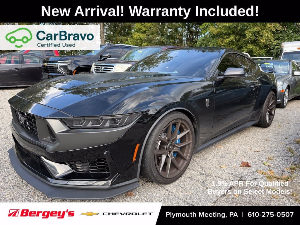 2024 Ford Mustang Dark Horse — photo 1 of 16