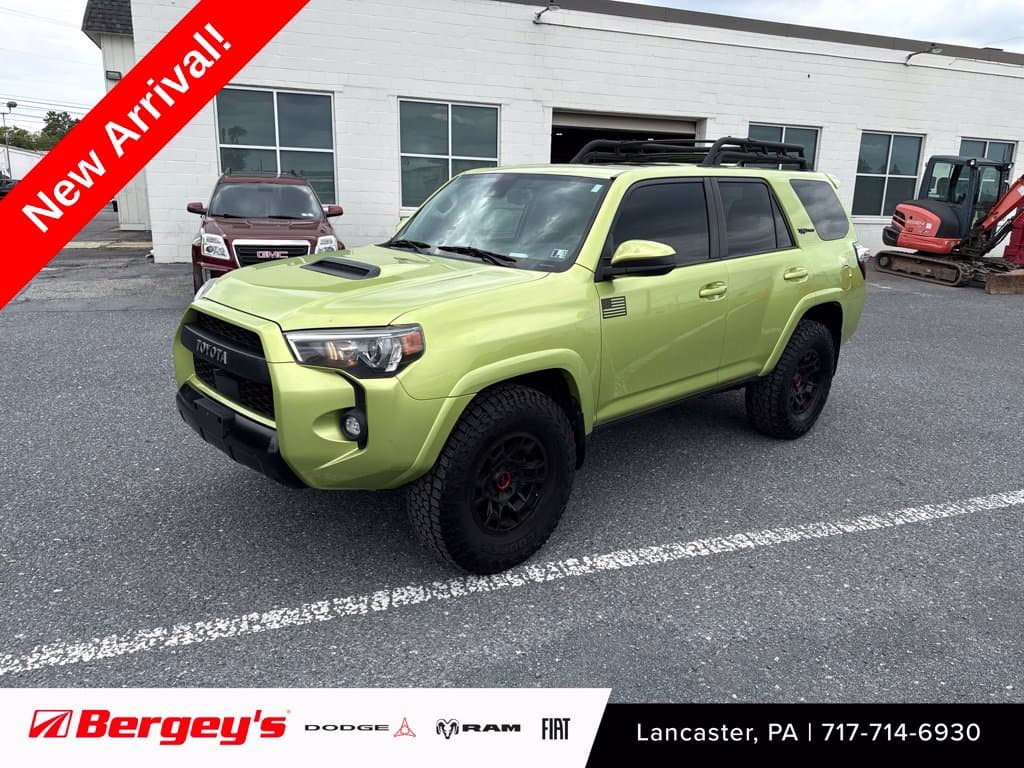 2022 Toyota 4Runner TRD Pro — photo 1 of 17