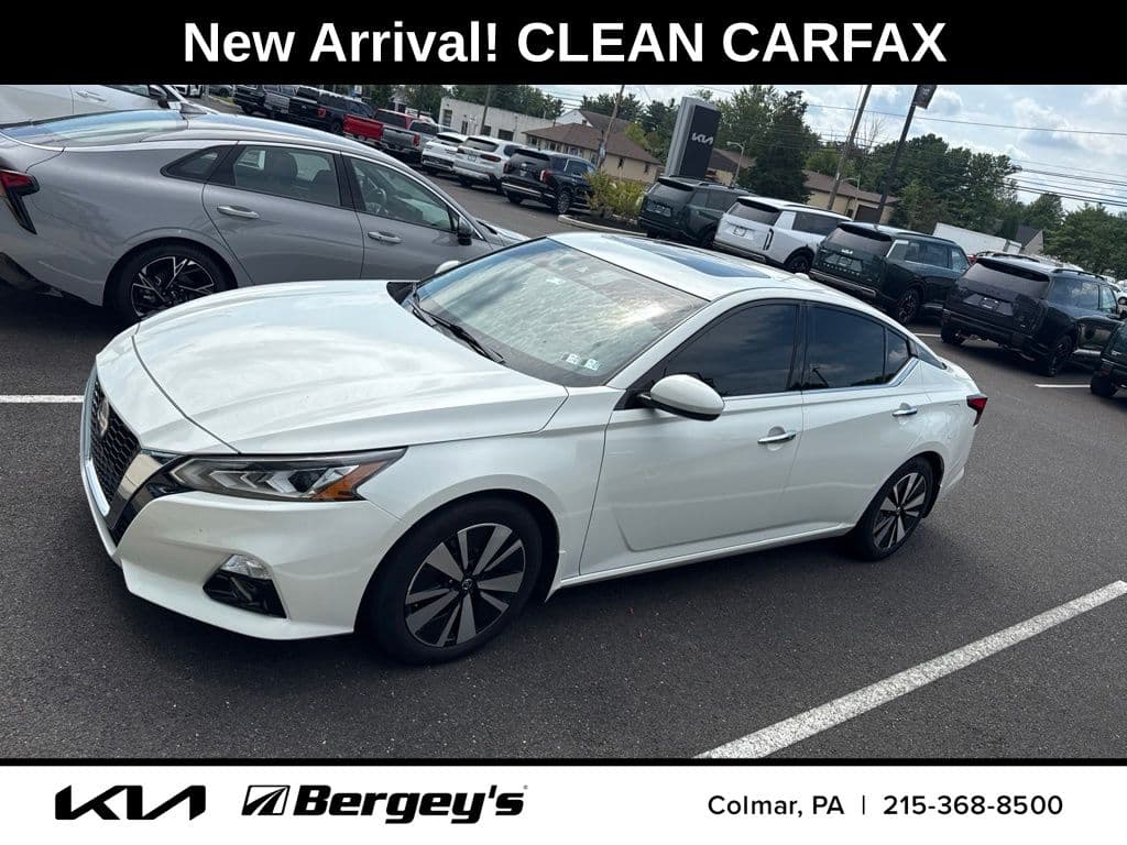 2021 Nissan Altima 2.5 SL — photo 1 of 16