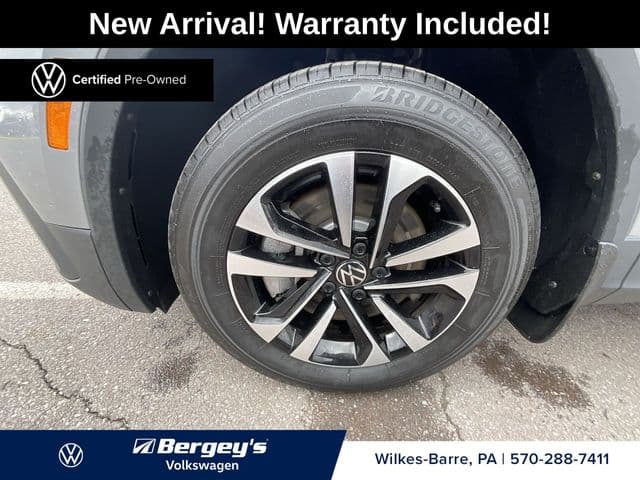 2024 Volkswagen Tiguan S — photo 1 of 21