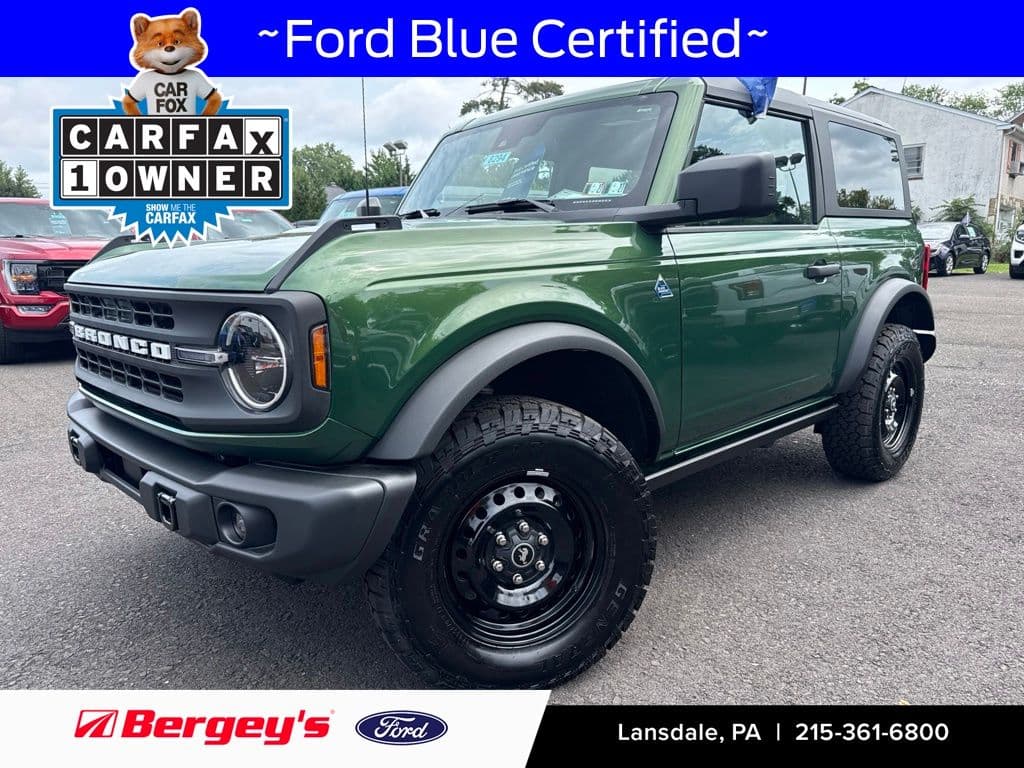 2023 Ford Bronco Black Diamond — photo 1 of 34