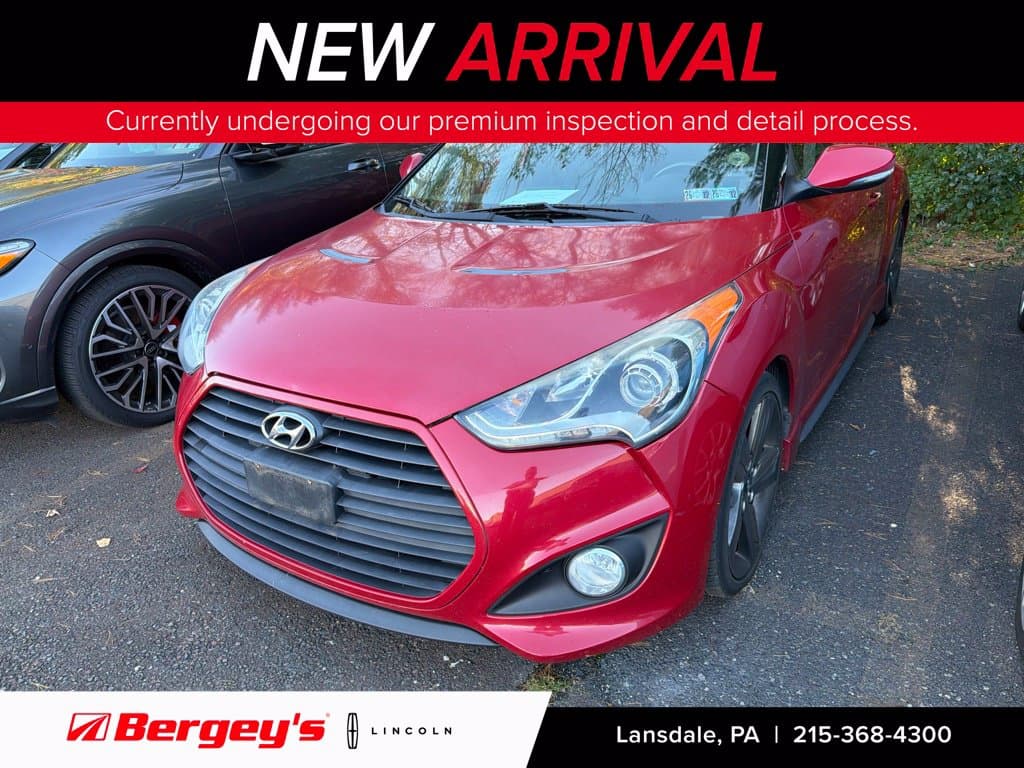 2015 Hyundai Veloster Turbo — photo 1 of 15