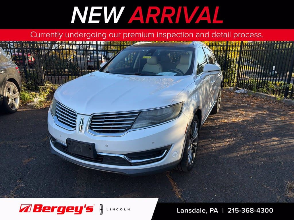 2016 Lincoln MKX Reserve — photo 1 of 15