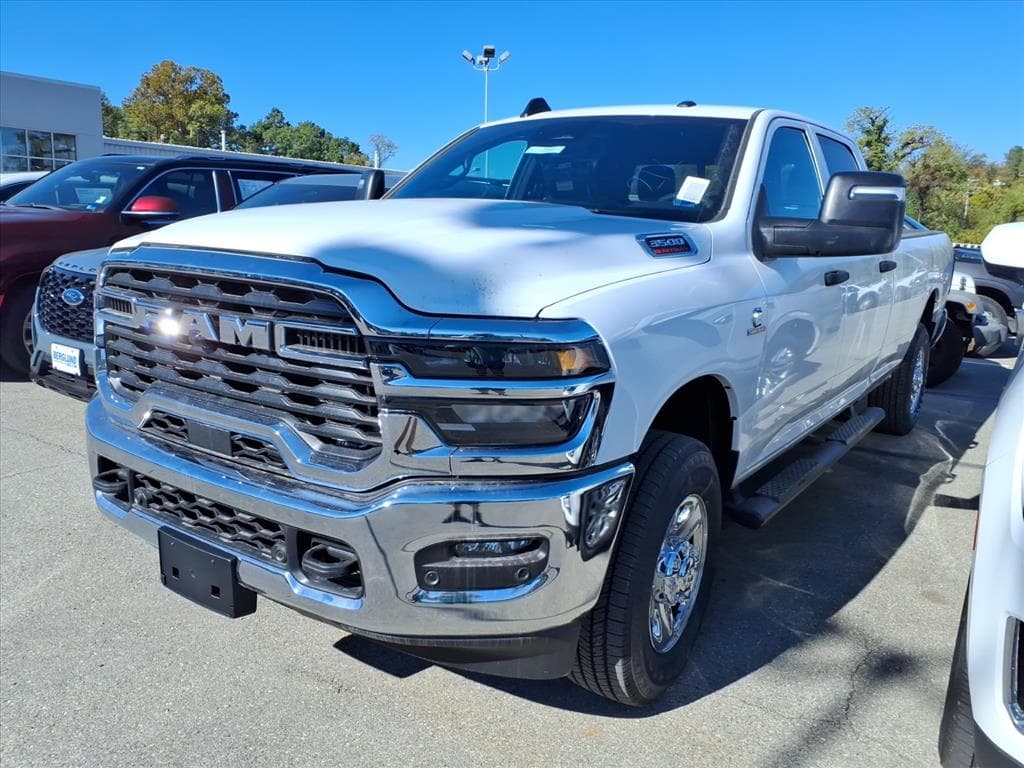 2027 RAM 3500 Tradesman — photo 1 of 13