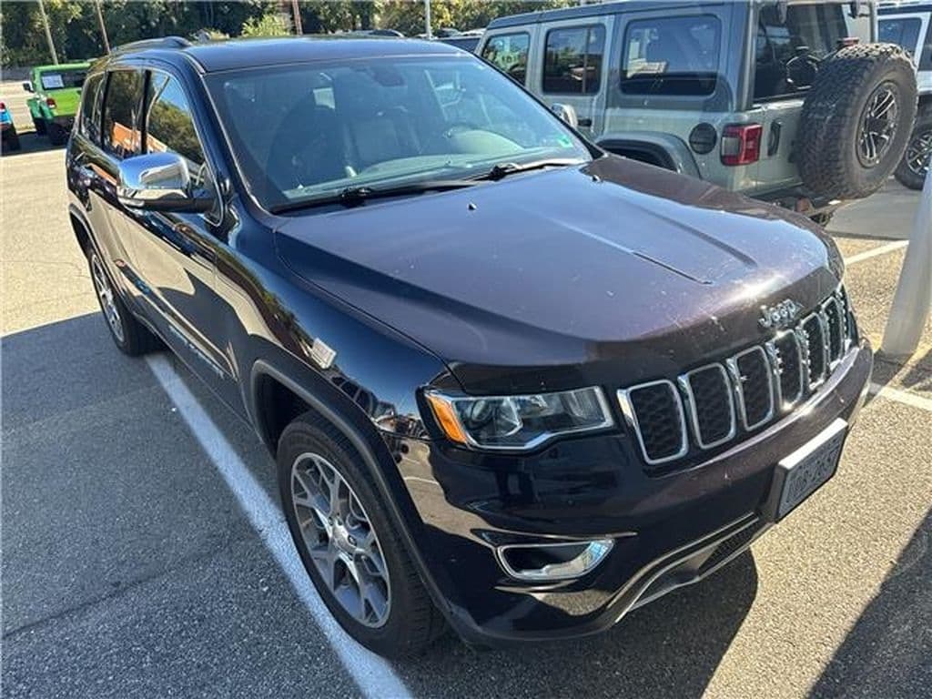 2021 Jeep Grand Cherokee Limited — photo 1 of 2