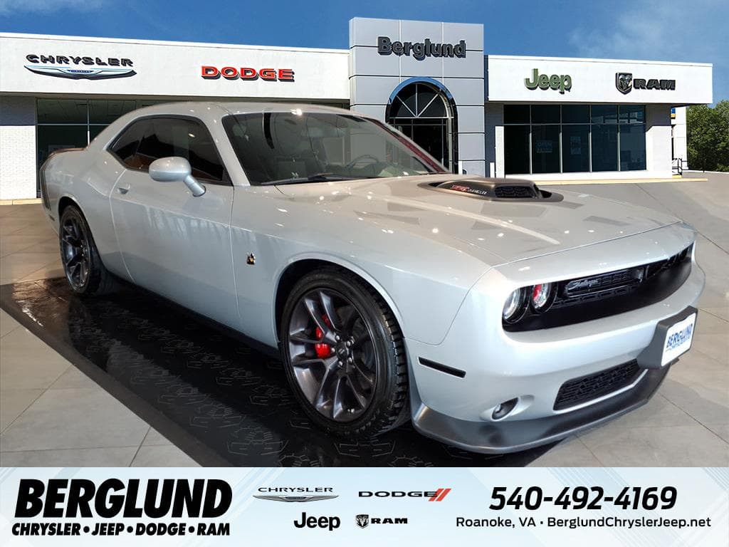 2020 Dodge Challenger R/T Scat Pack — photo 1 of 34