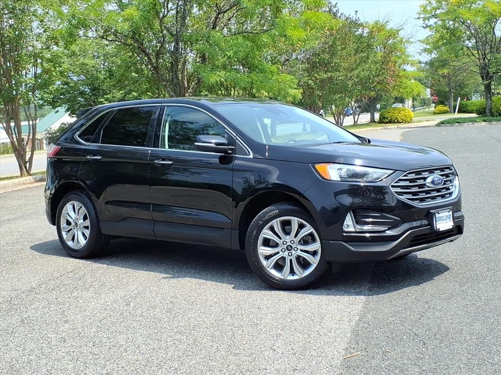2024 Ford Edge Titanium — photo 1 of 38