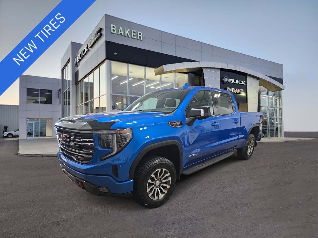 2022 GMC Sierra 1500 AT4 — photo 1 of 40
