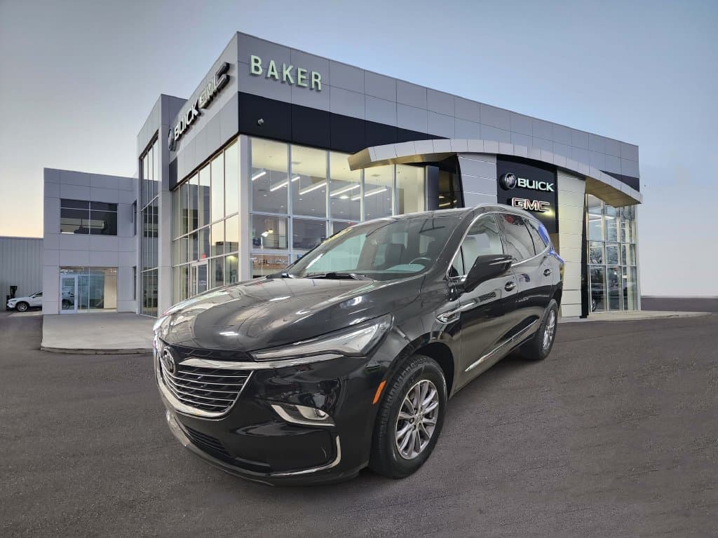 2023 Buick Enclave Essence — photo 1 of 37