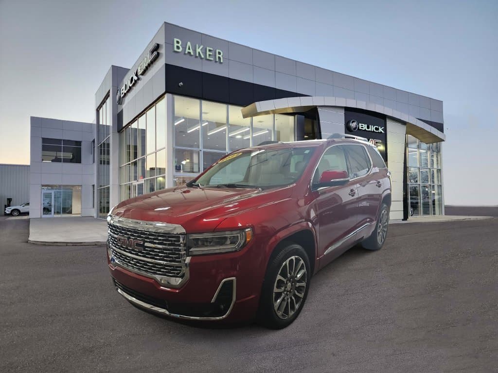 2022 GMC Acadia Denali — photo 1 of 38